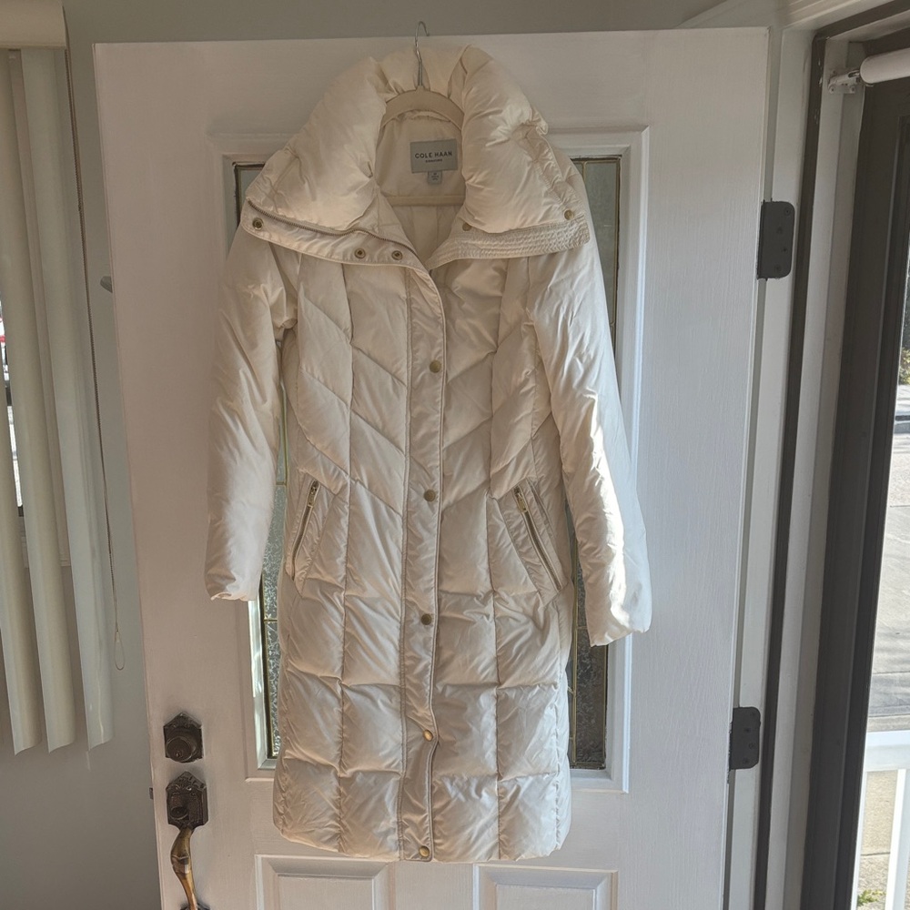 Cole Haan Women's DOWN Cream Puffer Jacket